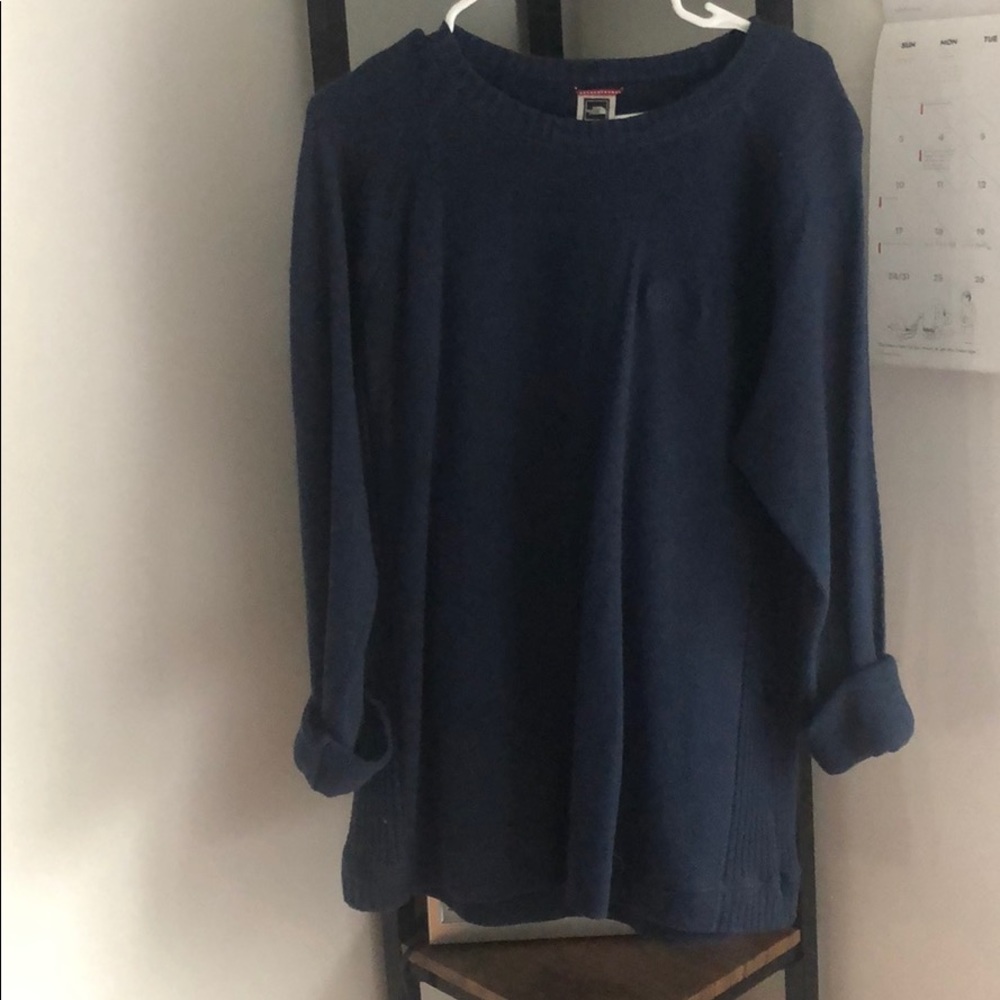 Northface sweater